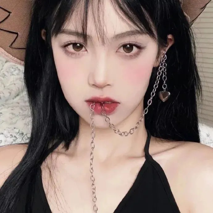 妮娜的一切